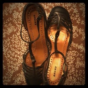 Bronx leather t-strap wedge heels